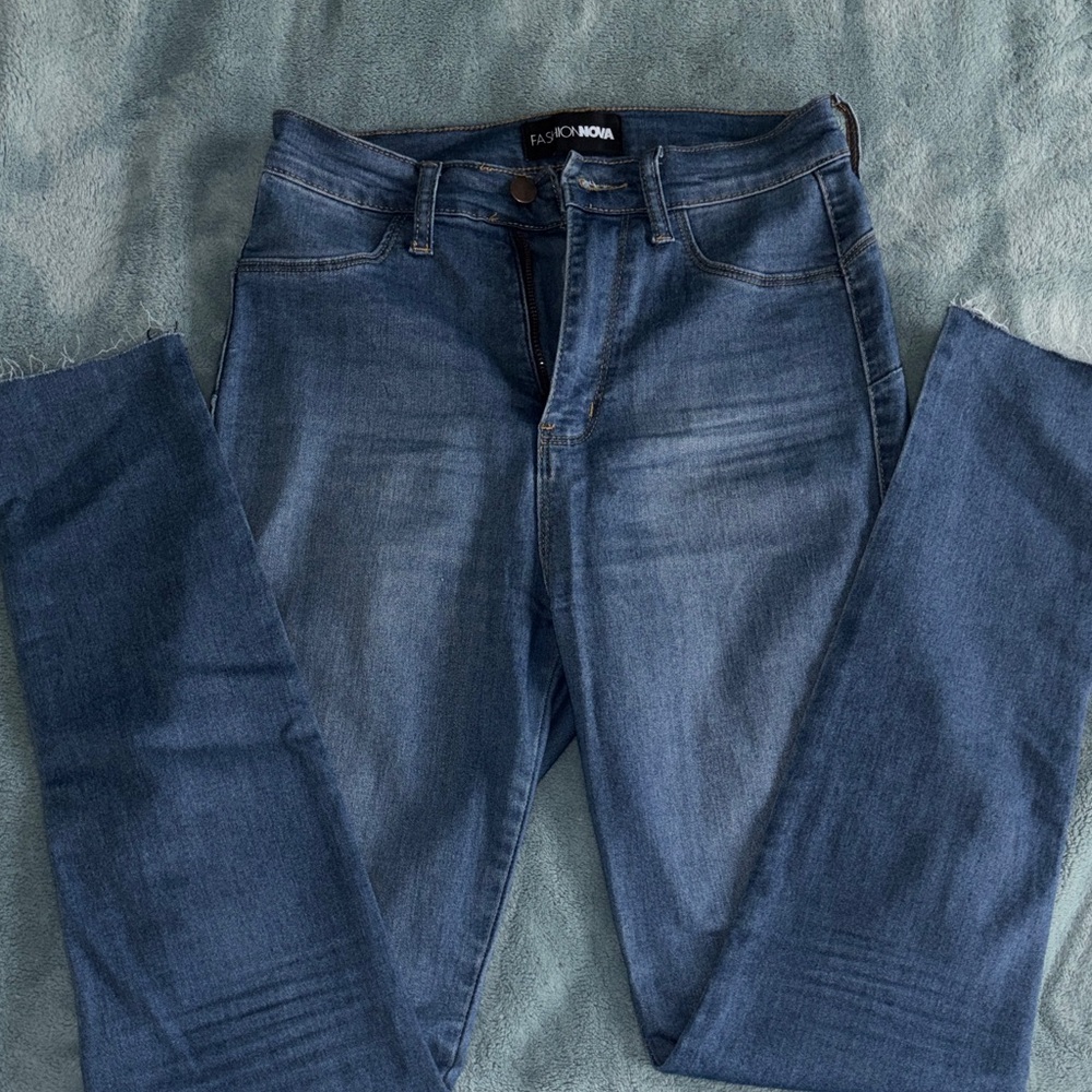 Fashion Nova Classic Indigo Jeans